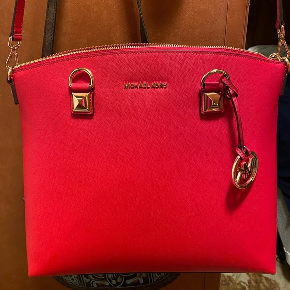 Michael Kors Handbag - Picture 1 of 1